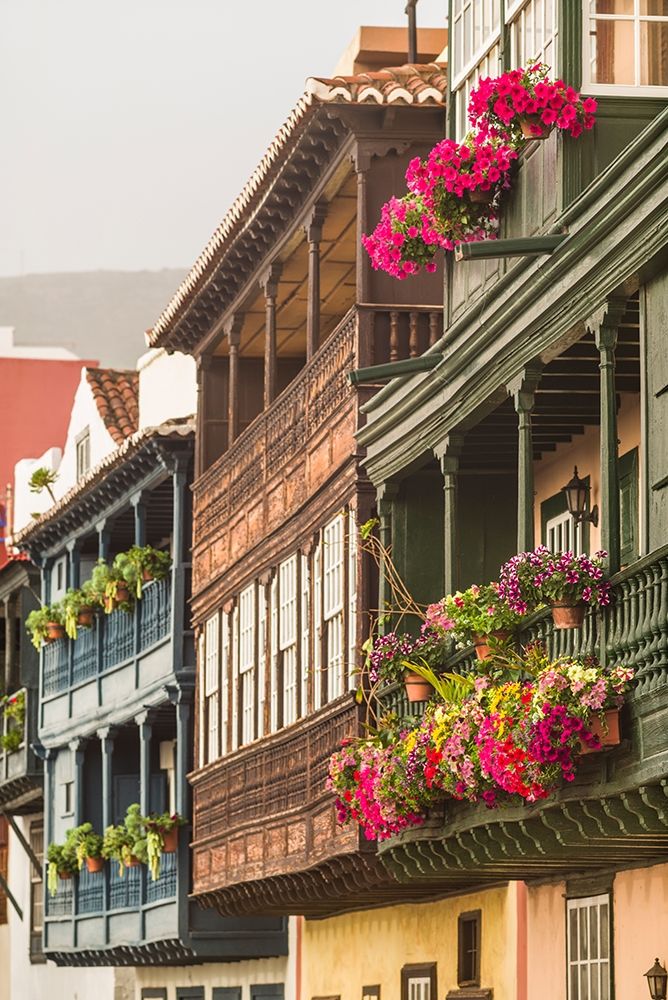 Canary Islands-La Palma Island-Santa Cruz de la Palma-traditional Canarian house balconies